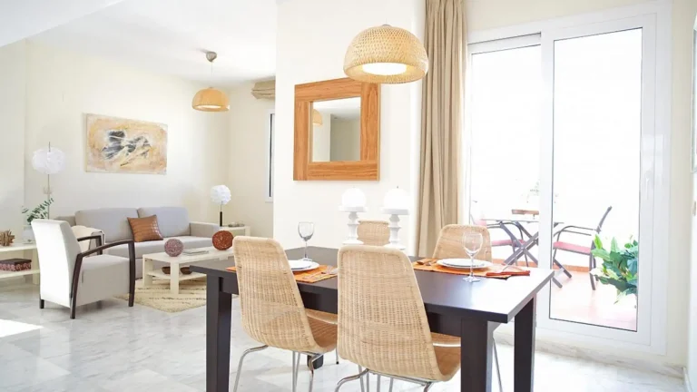 Golf Apartments in Estepona with Beautiful Living Room
